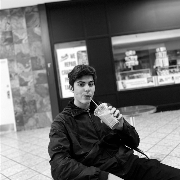 Meet your Posher, Jason - Picture 1 of 1